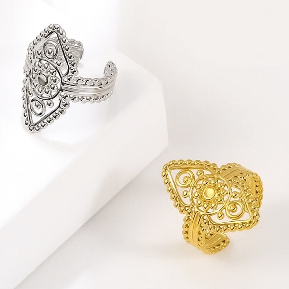 ⚜️𝟯𝟬%𝗢𝗙𝗙 𝗯𝘂𝗻𝗱𝗹𝗲𝘀 𝟯+⚜️ NEW Filigree Adjustable Stainless Steel Ring - Picture 4 of 10